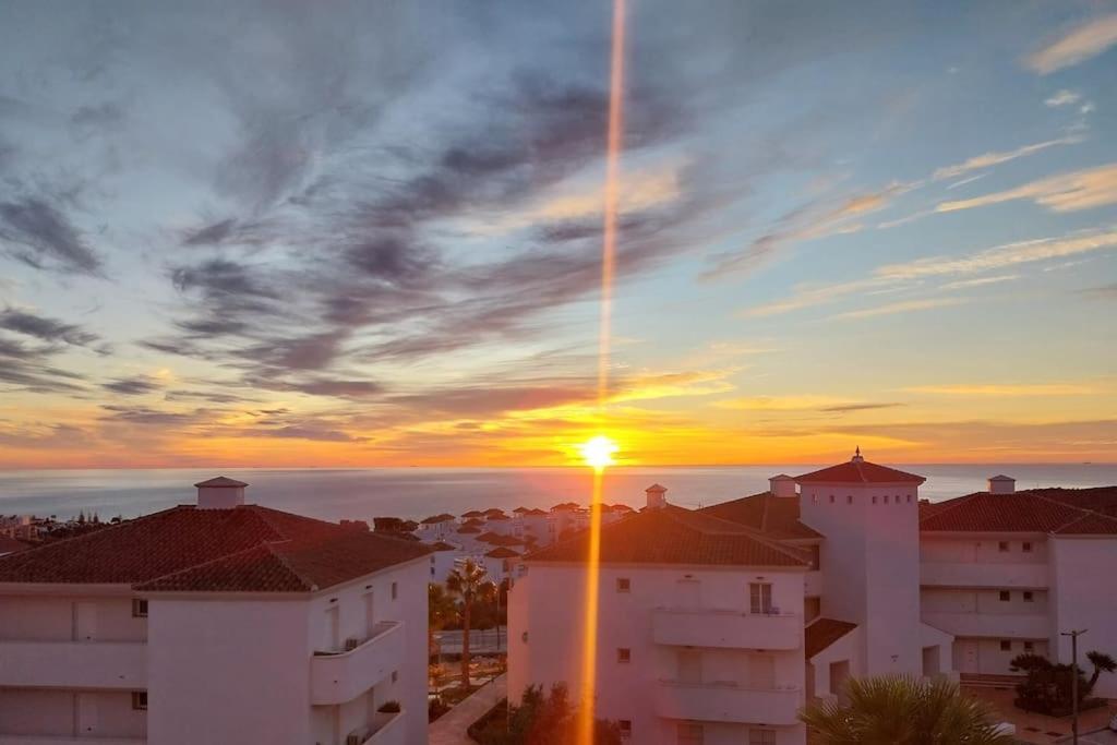 Casa Maite Del Mar By Casa De Sol Hr Apartman Manilva Kültér fotó