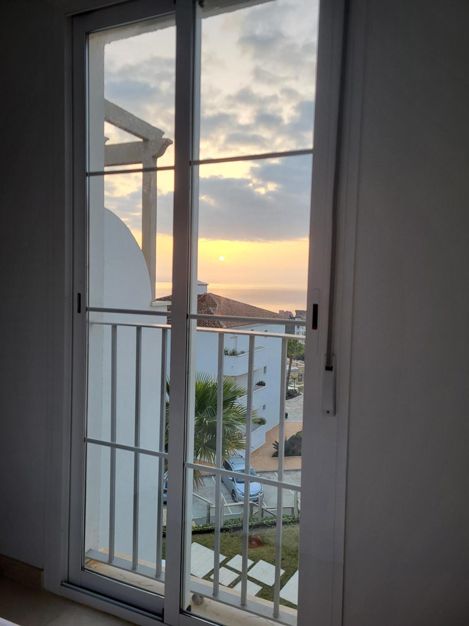 Casa Maite Del Mar By Casa De Sol Hr Apartman Manilva Kültér fotó