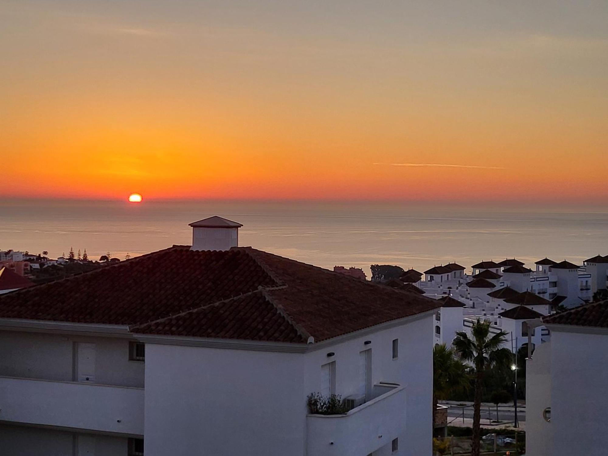 Casa Maite Del Mar By Casa De Sol Hr Apartman Manilva Kültér fotó